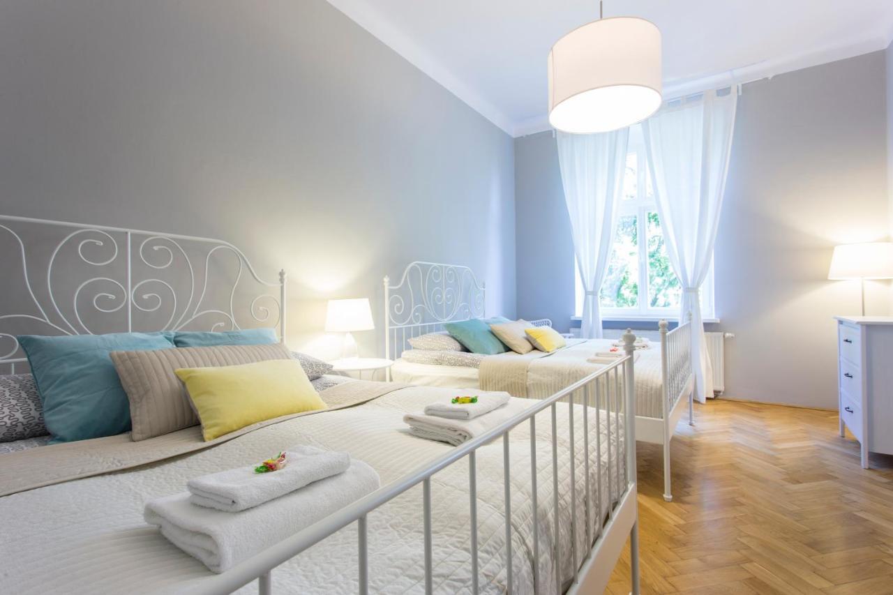 Tyzenhauz Grand Apartaments كراكوفيا المظهر الخارجي الصورة