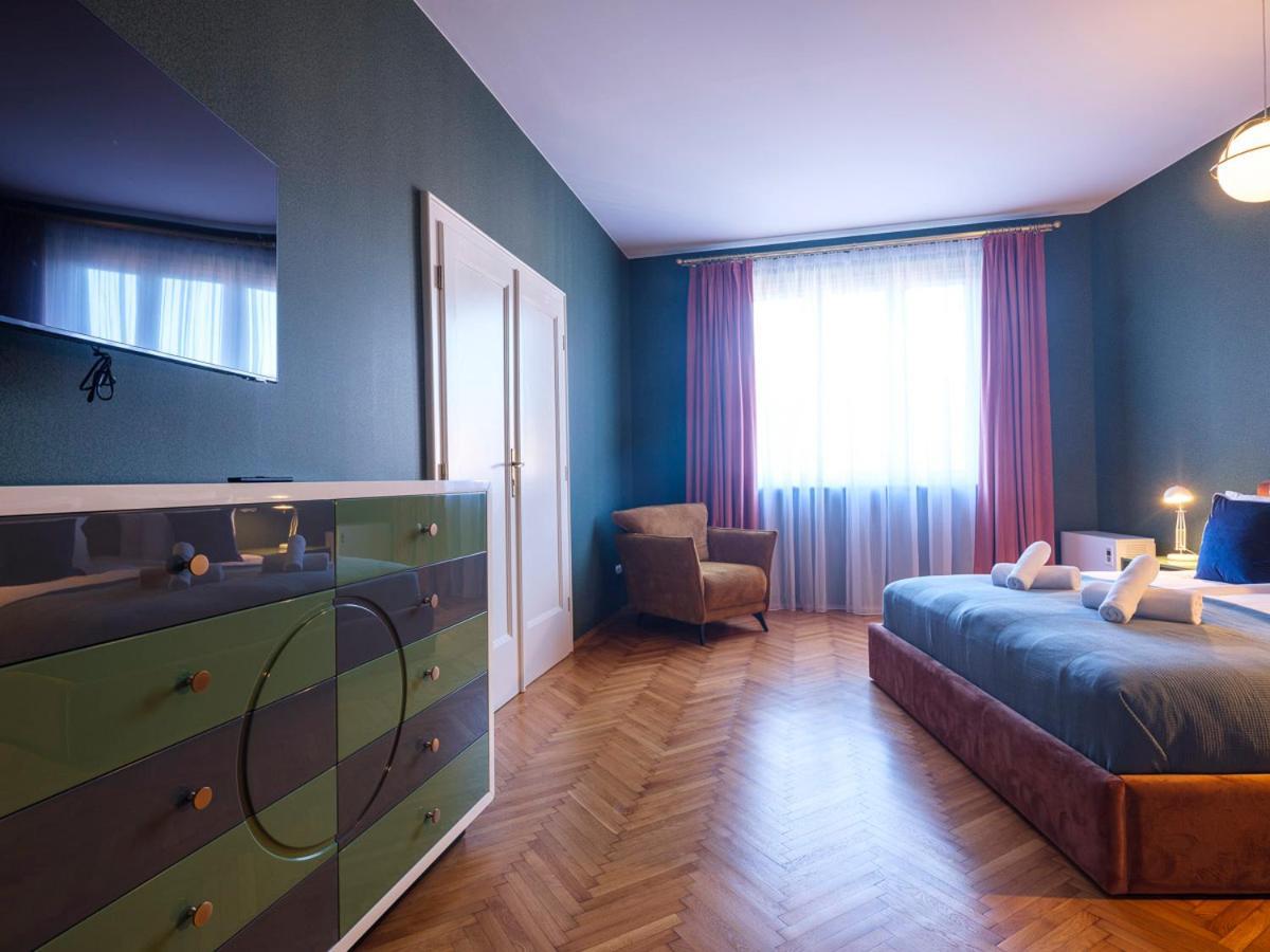 Tyzenhauz Grand Apartaments كراكوفيا المظهر الخارجي الصورة