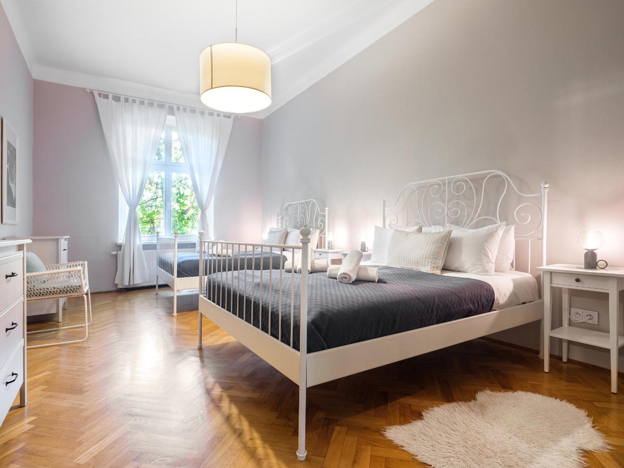 Tyzenhauz Grand Apartaments كراكوفيا المظهر الخارجي الصورة